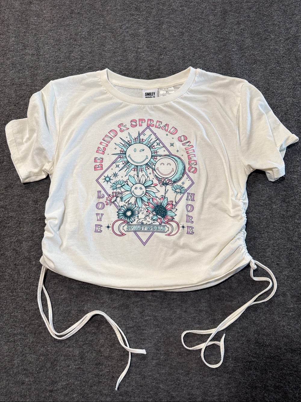 Smiley White‎ Graphic Drawstring Tee - Be Kind & Spread Smiles